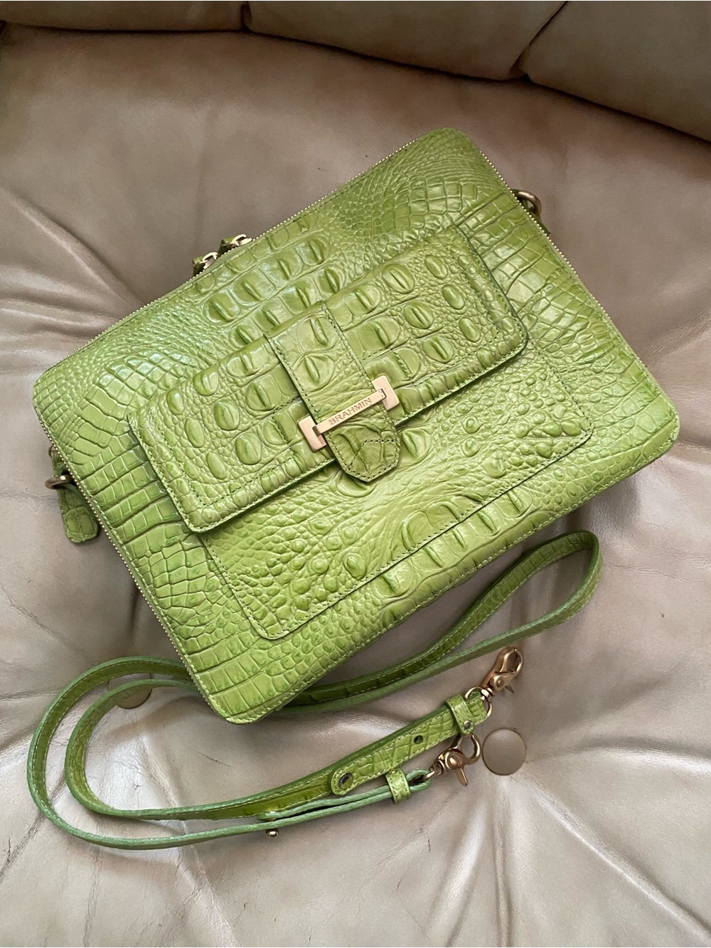 LKNW Brahmin iPad/Tablet Bag Built-in Wallet Organizer Crossbody Lime Melbourne